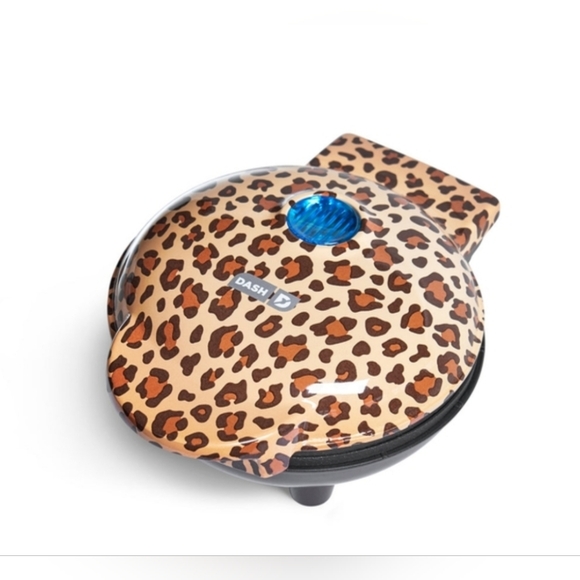 Leopard print mini waffle maker - Picture 5 of 5